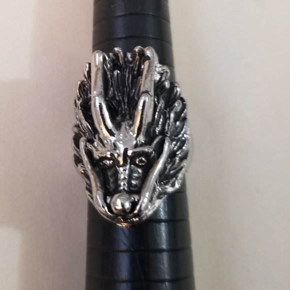 Stainless Steel Dragon Head Ring – Size 7.5, Antiqued Finish, NWT New in box - Picture 2 of 7